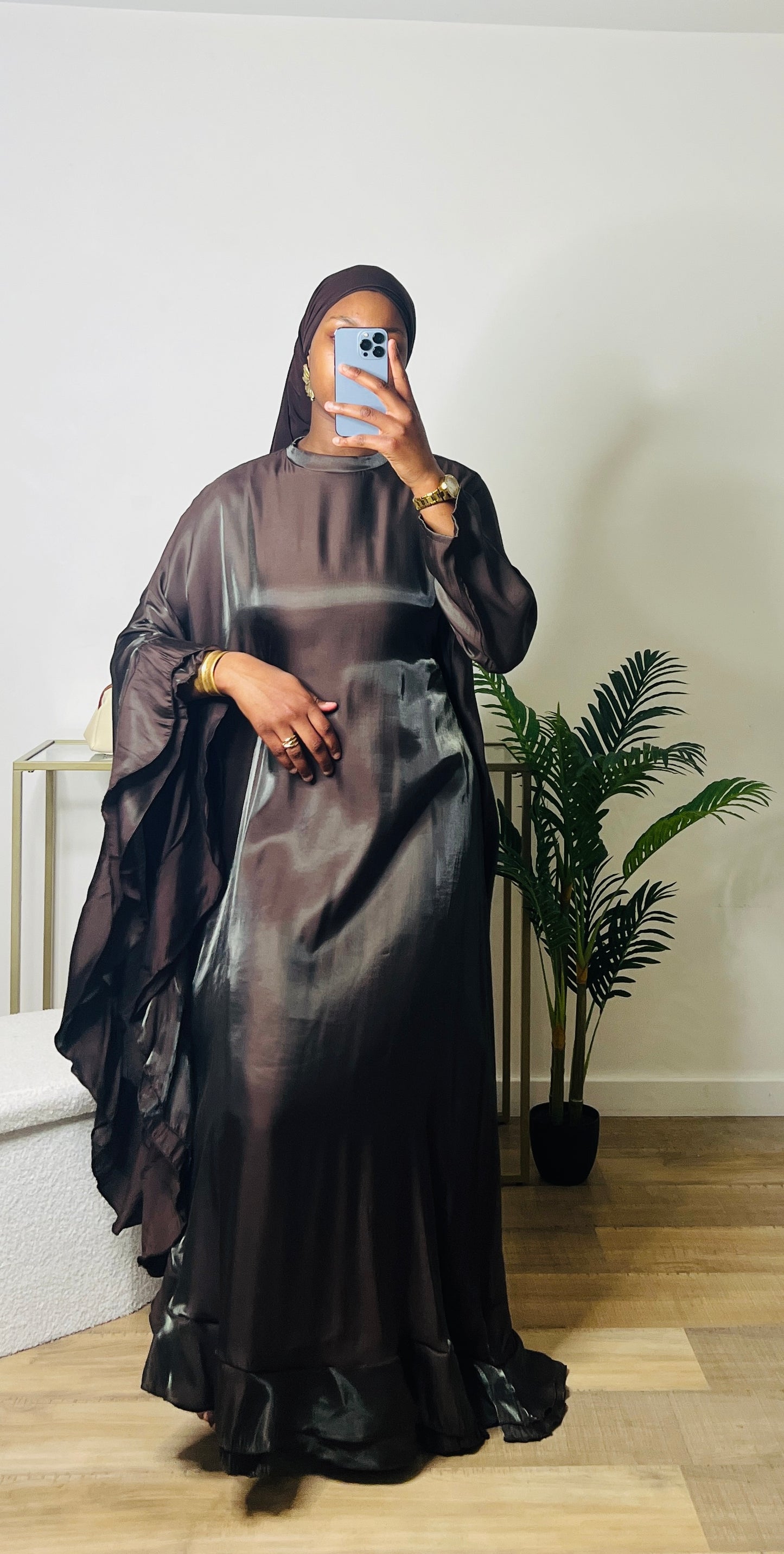 Robe organza satiné à volant KAINA